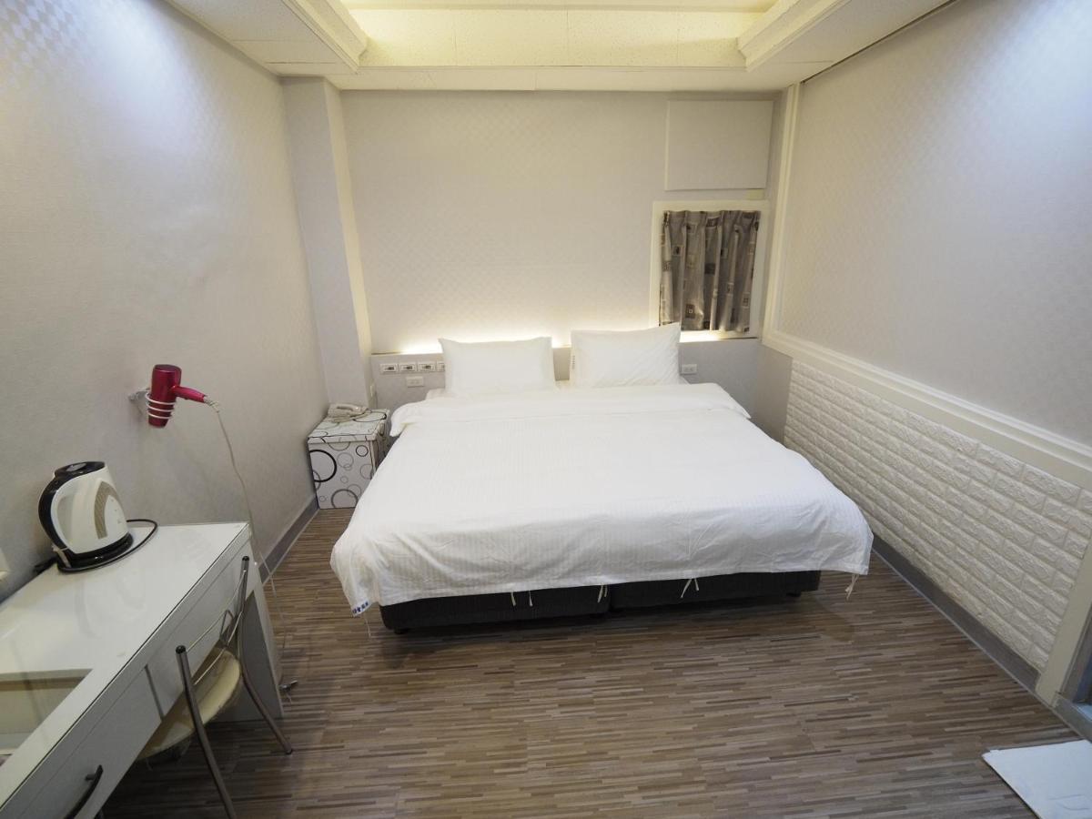 合悅都會商旅 Heyue Hotel Hsinchu Exterior foto